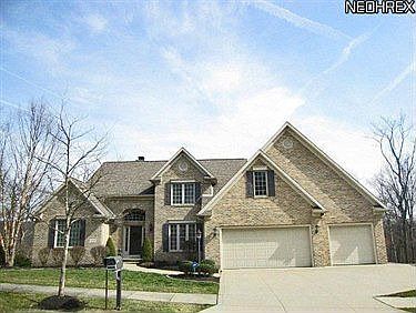 1st image of 1215 Riverwoods Dr
