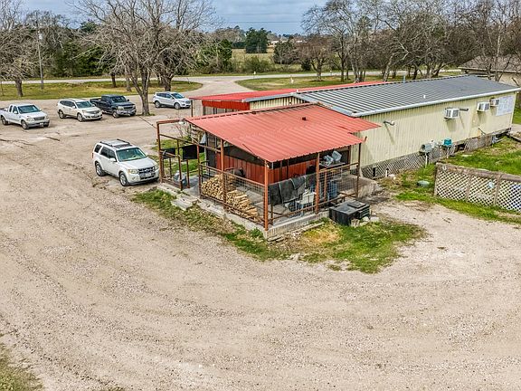 3rd image of 31608 Old Hempstead Rd