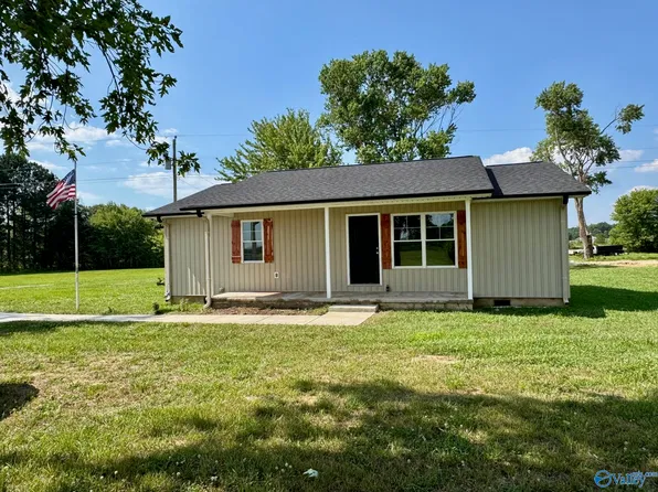8165 State Line Rd, Taft, TN 38488