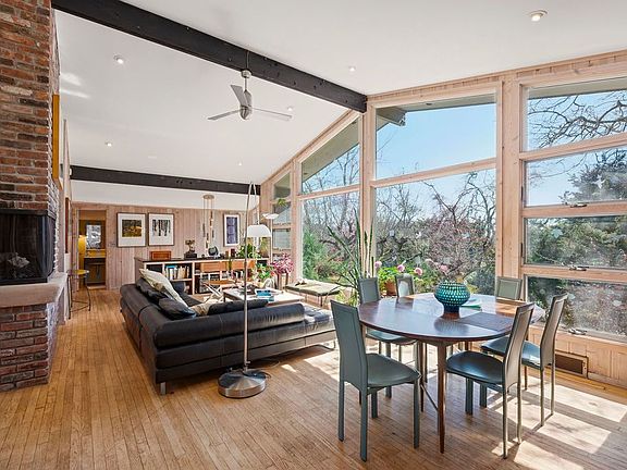 2nd image of 27 Atterbury Rd