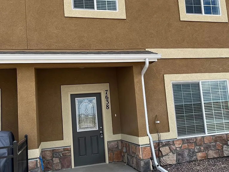 7653 Jack Pine Grv — Photo 1