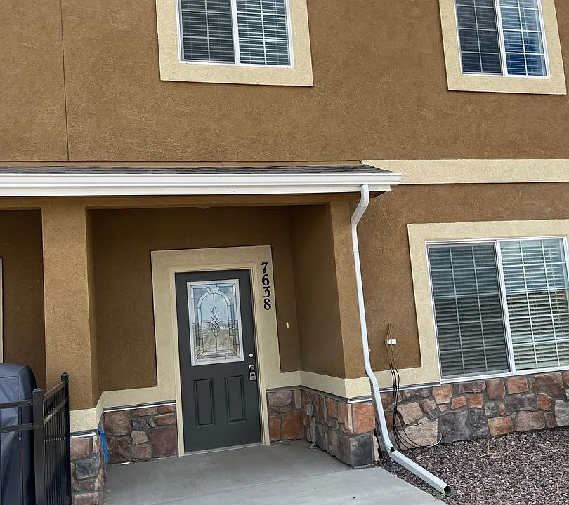 7653 Jack Pine Grv