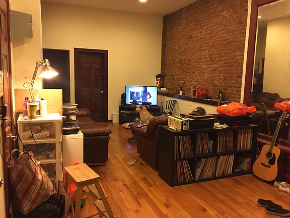 PARLOR - LIVING ROOM