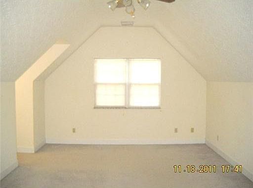 3rd image of 5429 Hillbrook Dr