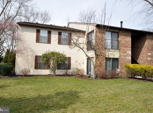 23 Sumac Ct, Mount Laurel, NJ 08054