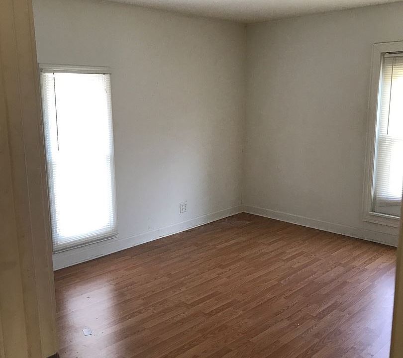 1st image of 1521 8th St #2