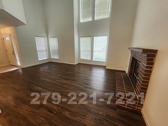Living room/great room with very high ceilings.