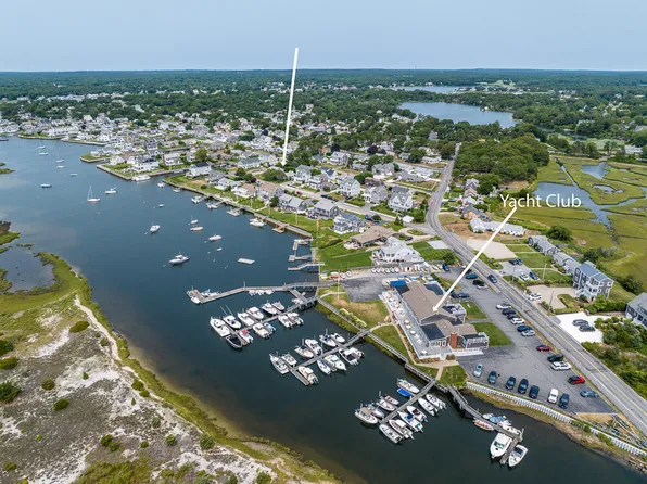 22 Beach View Road, West Dennis, MA 02670