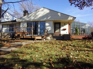 494 Curfew St, Saint Paul, MN 55104