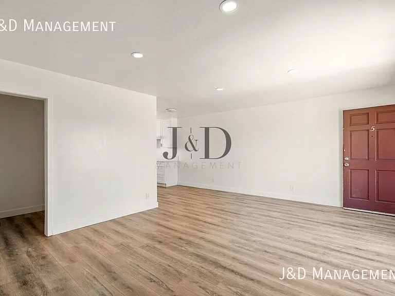 2248 Ocean View Blvd #5 — Photo 3