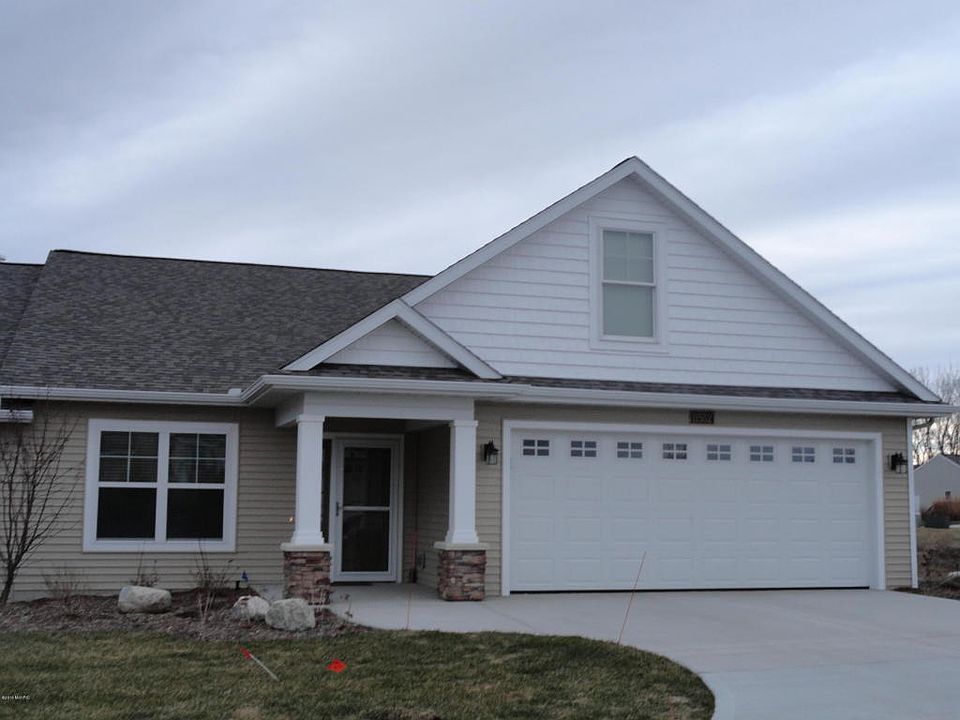 1st image of 11552 N Lake Dr