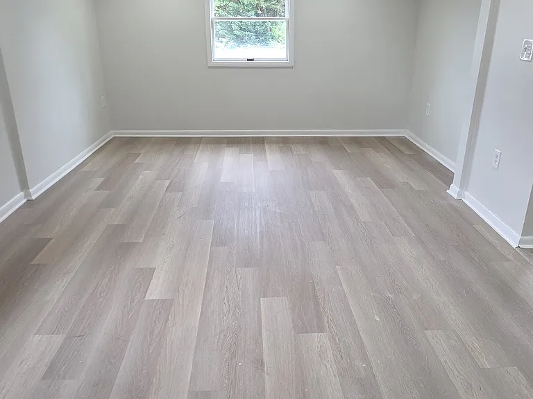 203 Midland Ave — Photo 5