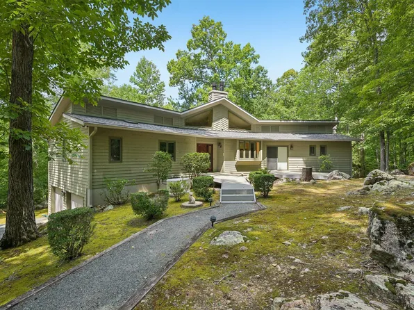 2375 Lamont Norwood Rd, Pittsboro, NC 27312