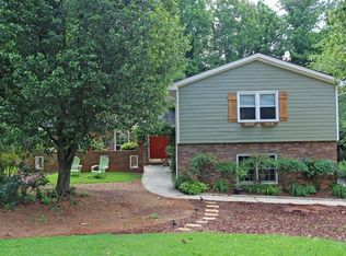 573 Wind Grove Rd, Marietta, GA 30067