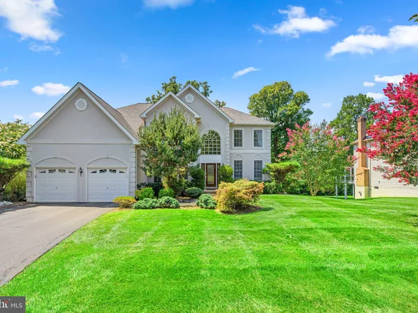 4000 Fox Valley Dr, Rockville, MD 20853