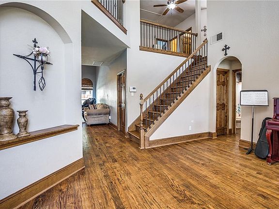 4th image of 3516 Ash Ln