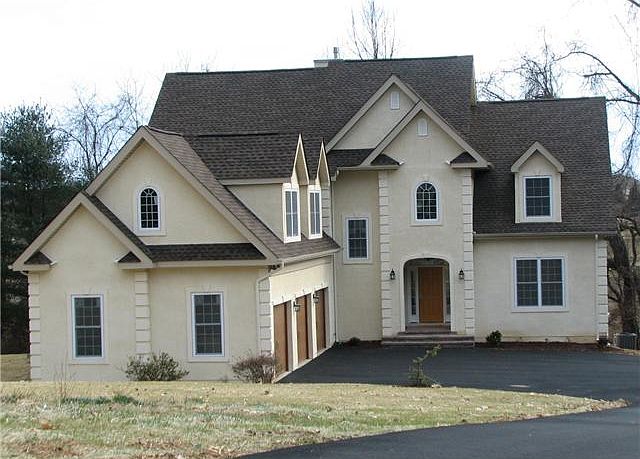 1st image of 10 W Mozart Dr