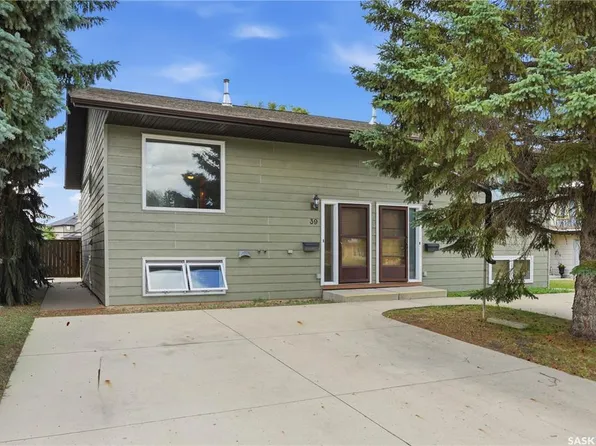 39 Blackley PLACE, Saskatoon, SK S7M 5B1