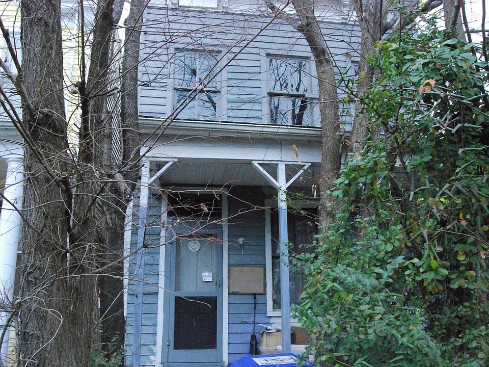 1st image of 3132 Grayland Ave