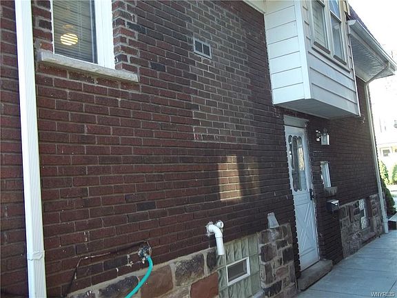 3rd image of 1137 Haeberle Ave