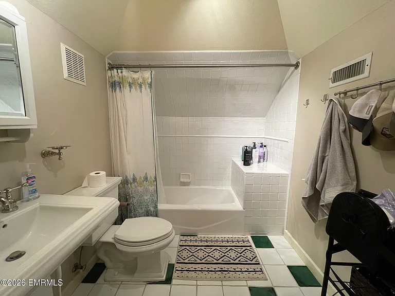 2503 34th St — Photo 17
