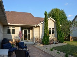 19076 Dunbury Ave, Farmington, MN 55024