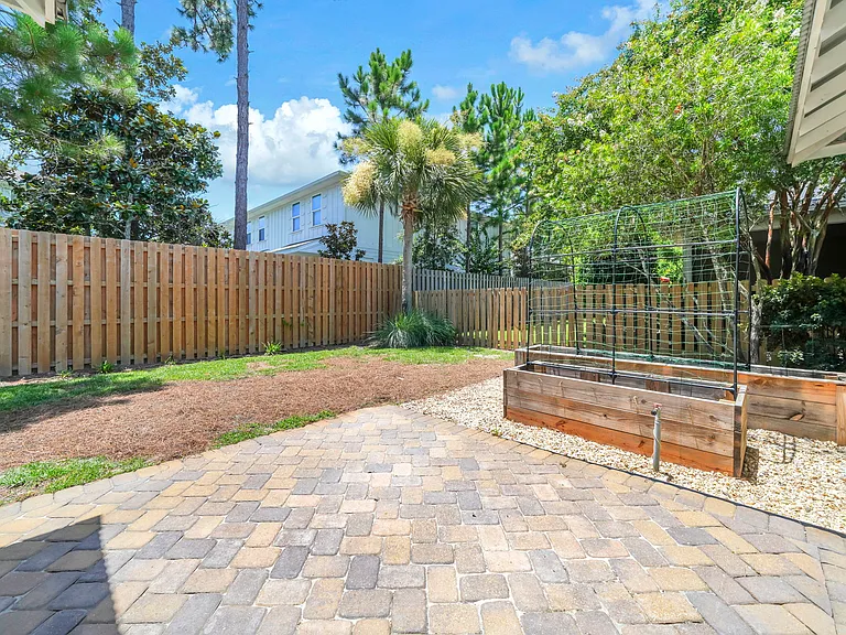 364 Carson Oaks Ln — Photo 41