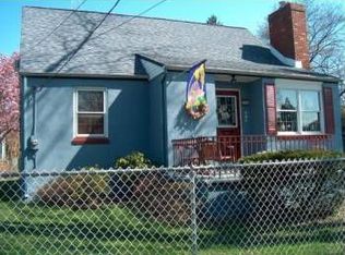 32 5th Ave, Hamilton, NJ 08619