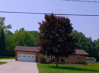 12363 Laginess Rd, La Salle, MI 48145