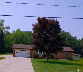 12363 Laginess Rd, La Salle, MI, 48145
