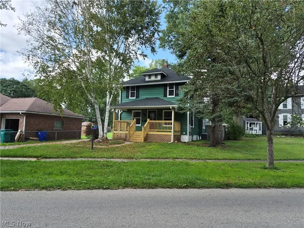 452 Mill Rd, Ravenna, OH 44266