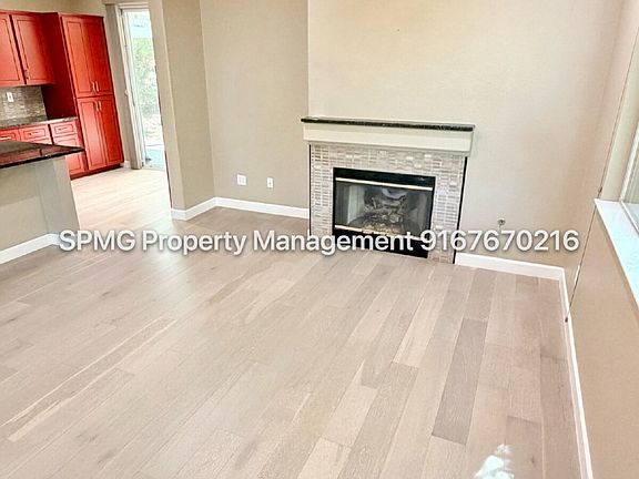 5th image of 609 Granada Pass Dr