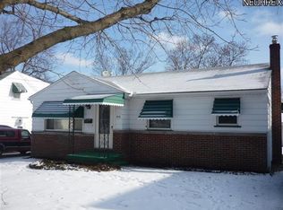 512 8th St, Struthers, OH 44471