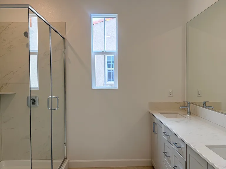 2713 Faye Dr — Photo 12