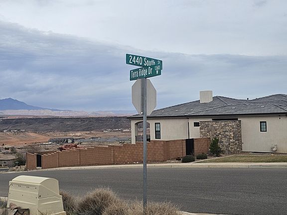 3rd image of 2440 S St