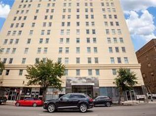 1205 Saint Charles Ave APT 917, New Orleans, LA 70130