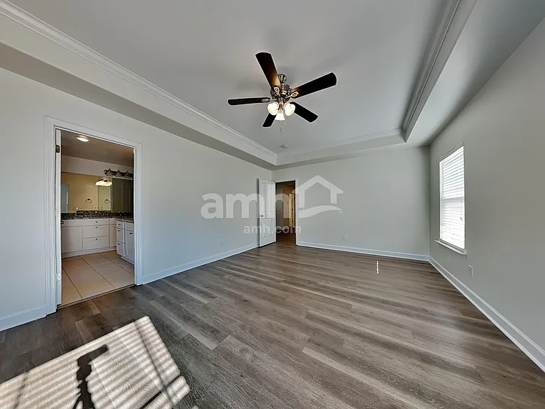 105 Summer Hill Ct — Photo 10