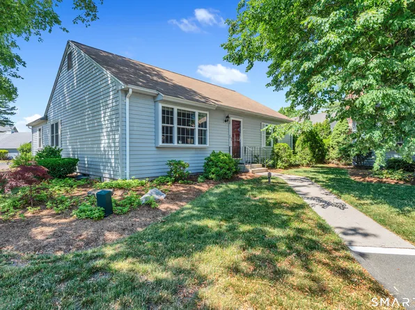 28 Downing Way #28, Madison, CT 06443