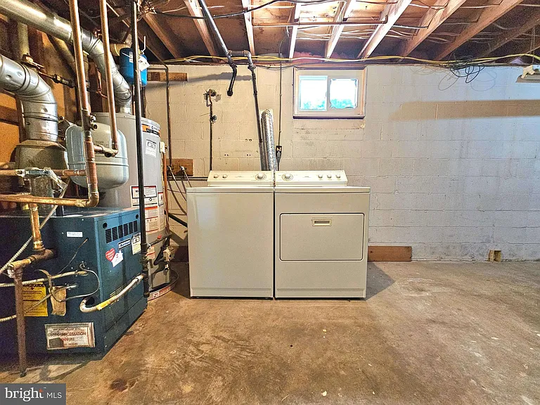 4123 Glendale Rd — Photo 10