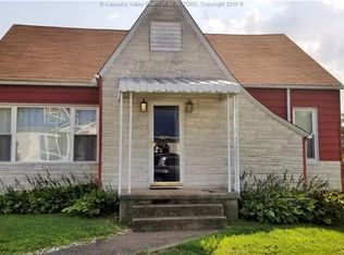 90 Miller St, Mason, WV 25260