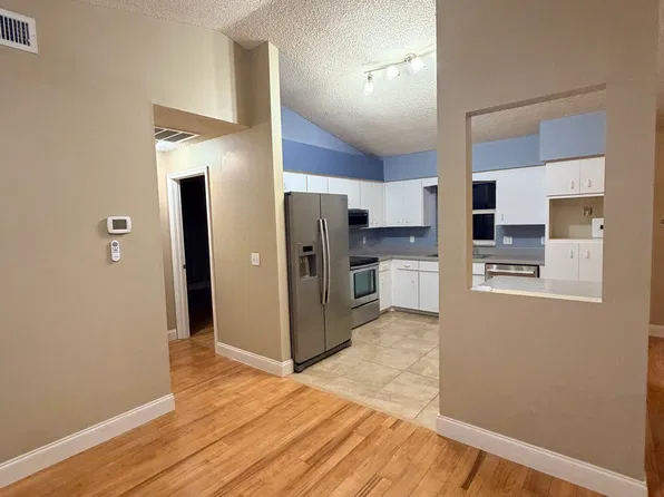 15 Kalanchoe Ct, Palm Coast, FL 32164