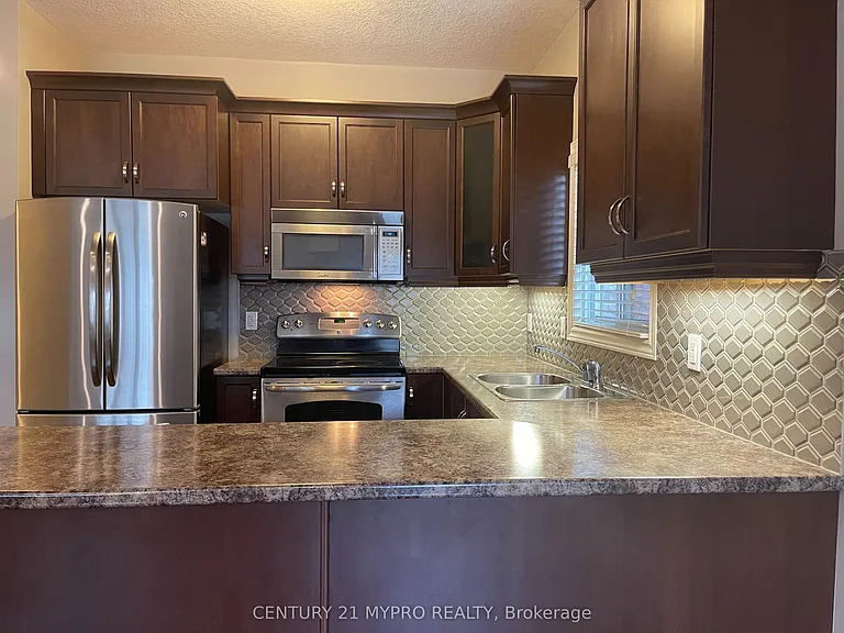 1005 Oakcrossing Gate — Photo 20