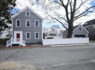 9 Salem St, Newburyport, MA 01950