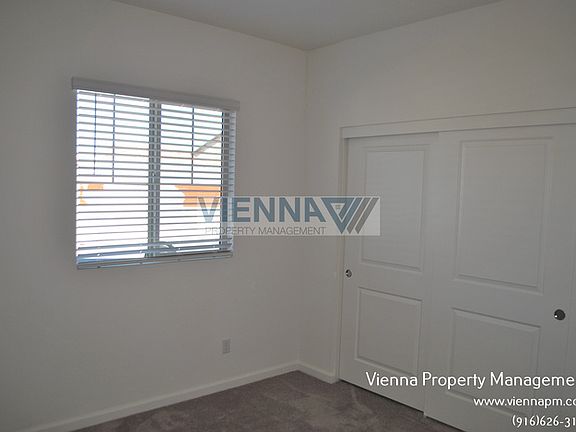 4th image of 9048 Osterville Dr