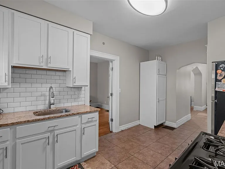 4147 Beethoven Ave — Photo 19