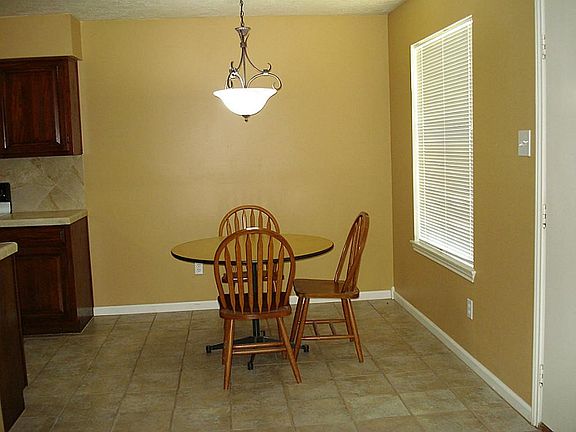 4th image of 5719 Woodmancote Dr