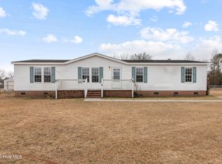 201 Treetop Ct, Jacksonville, NC 28540