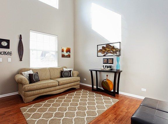 4th image of 16616 W Aspen Ct