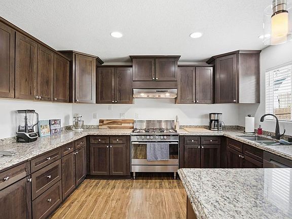 2nd image of 1736 San Pasqual Valley Rd