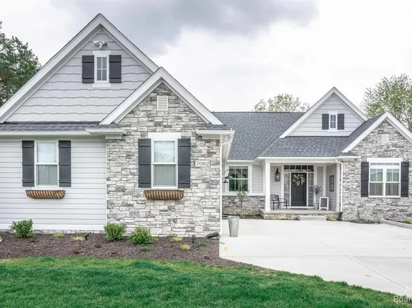 332 Arbor Ln, Saline, MI 48176